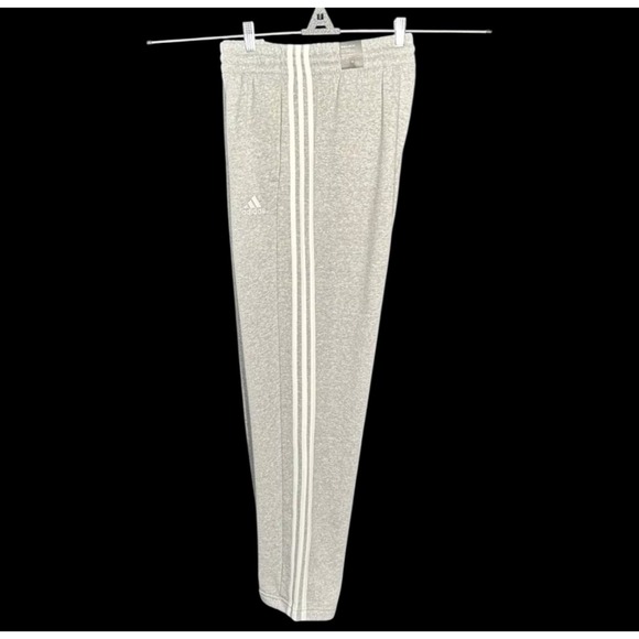 Adidas Men's Fleece 3-Stripe Sweatpants Size MT (30X32) Gray-White Straight Leg - Picture 3 of 8